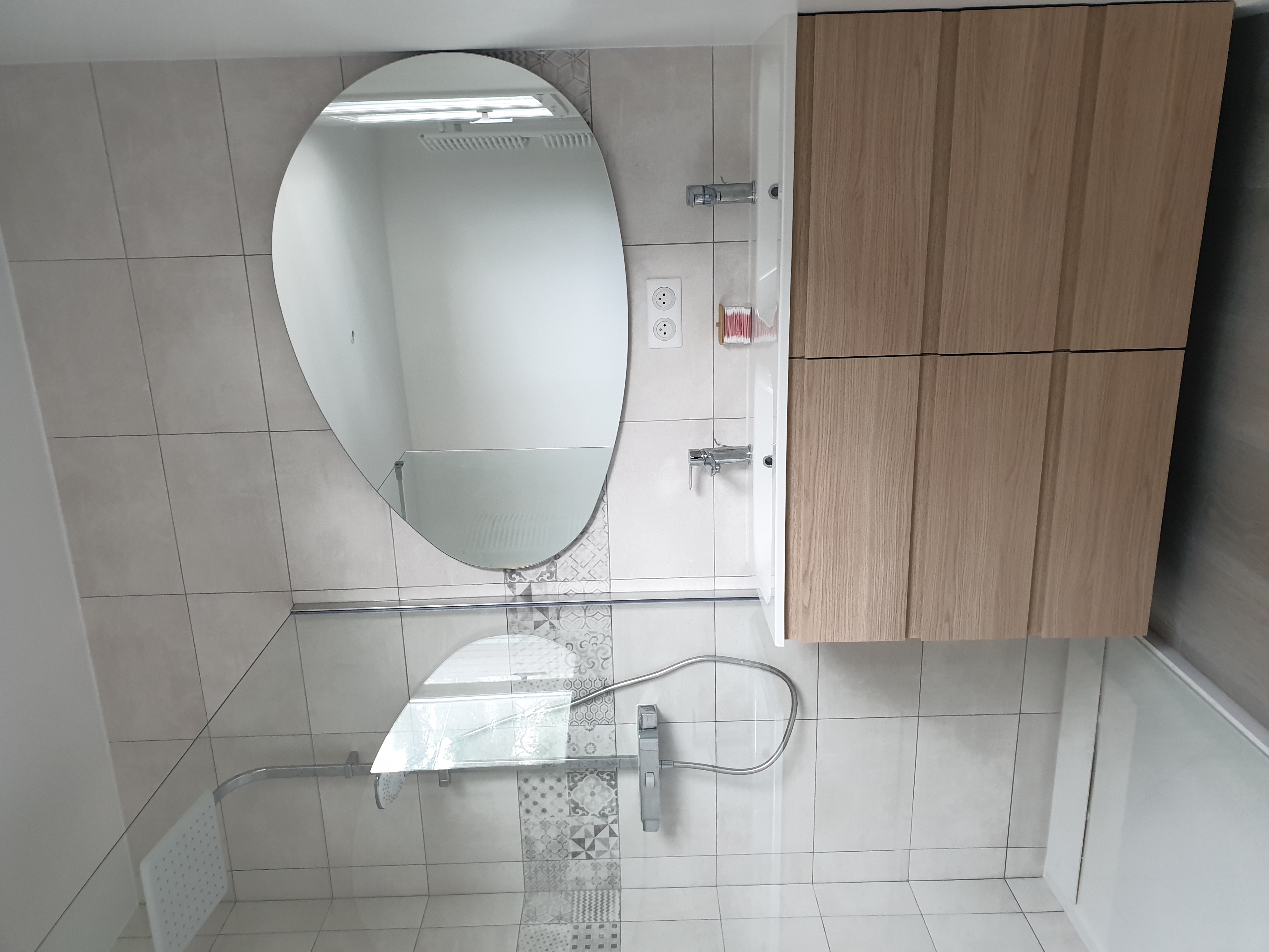 L'Étang-la-Ville — Salle de Bain Moderne — photo 4